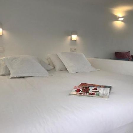 Acogedor Estudio Suite En Urbanizacion Tranquila Famara Zewnętrze zdjęcie